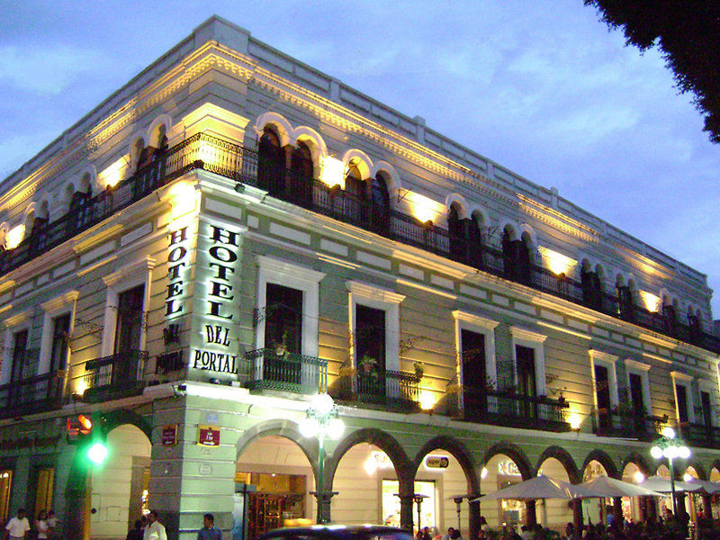 Collection O Hotel Del Portal, Puebla de Zaragoza Esterno foto