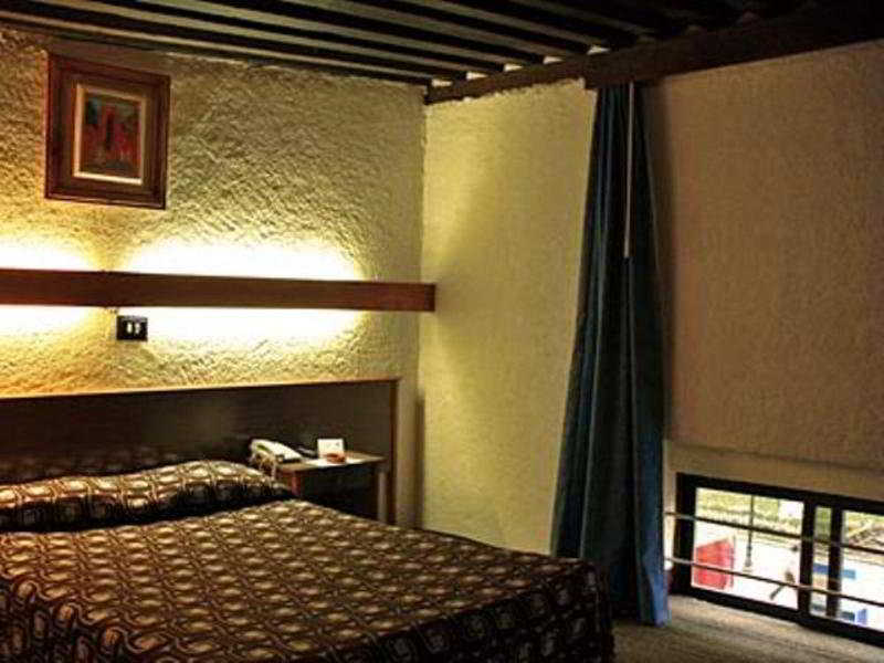 Collection O Hotel Del Portal, Puebla de Zaragoza Esterno foto